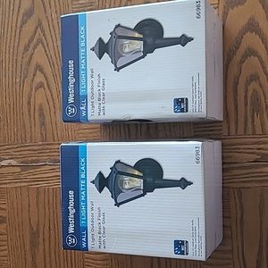 2 indoor/outdoor lights